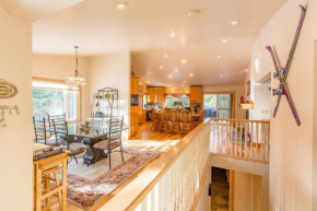 Beautiful 3500sf Lake Tahoe Home W/ Open Layout